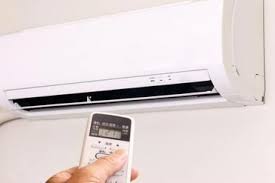 ❄️ Climatiseur 12000 BTU – Puissance et Confort au Quotidien